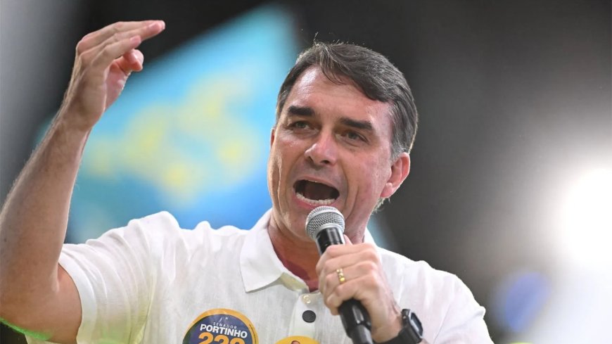Flávio Bolsonaro ondanks uitreisverbod naar VS vertrokken