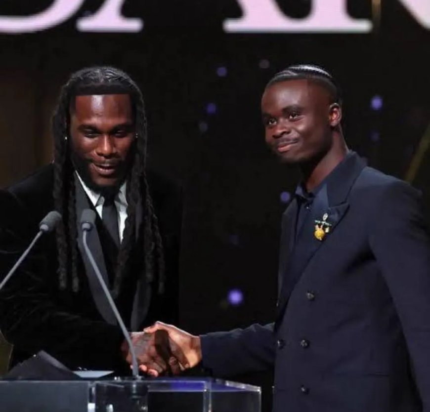 Burna Boy eerste Afrikaan met prijs op Ballon d’Or